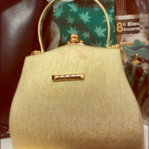 Gold purse - Picture 1 of 1